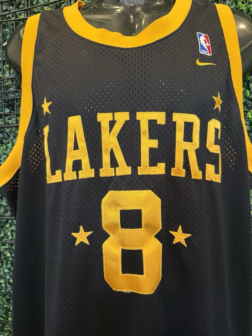 Vintage Nike Kobe Bryant Lakers jersey number 8 size 3XL Black/Yellow NWOT